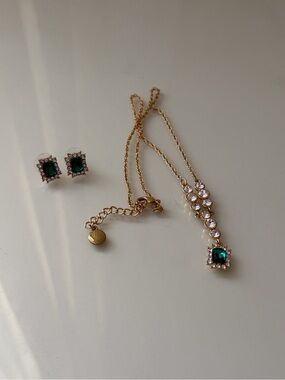 Gold-Tone Necklace and Stud Earrings Set with Emerald Green Stones